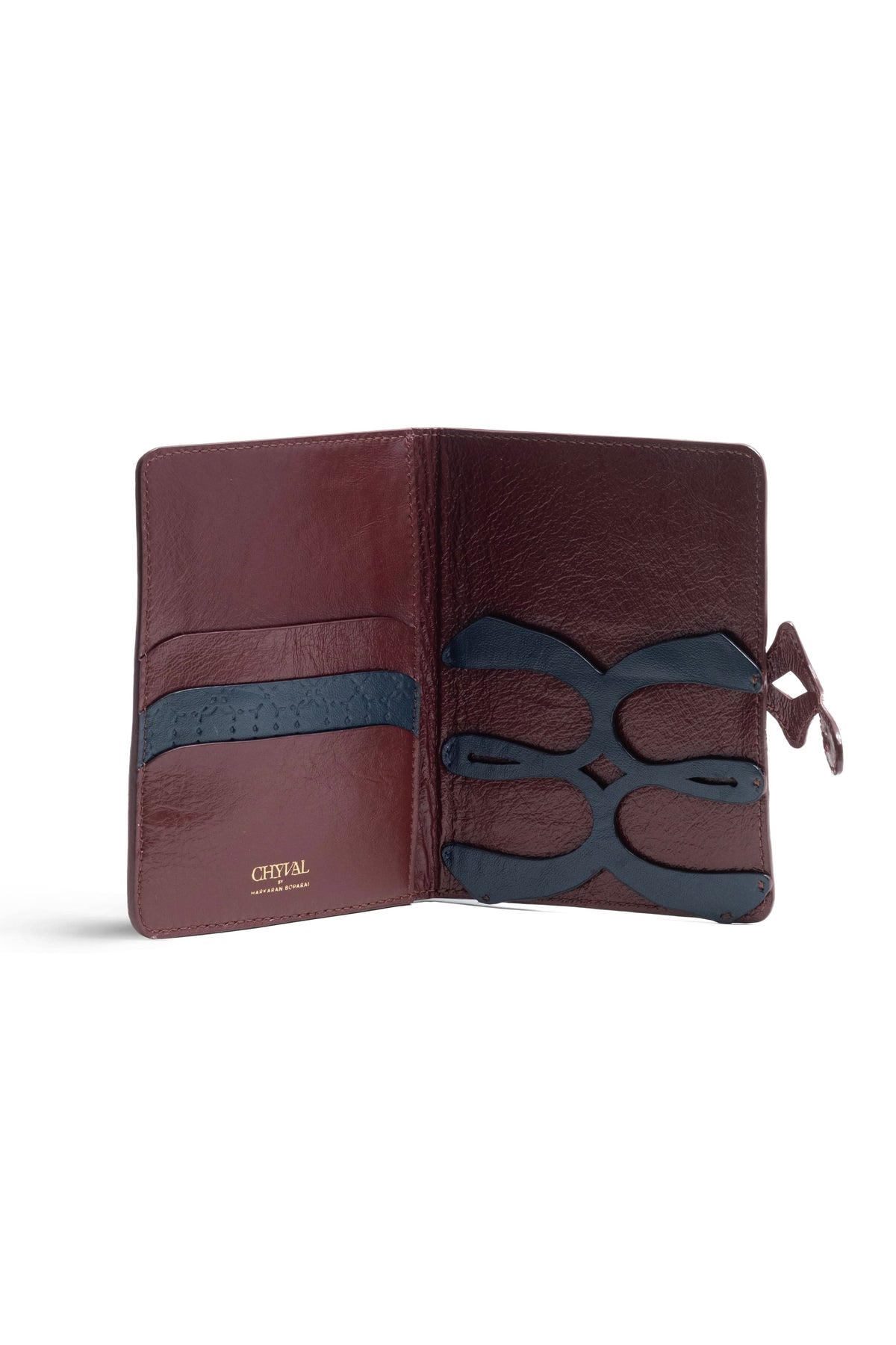 Travel Maxi Passport - Maroon