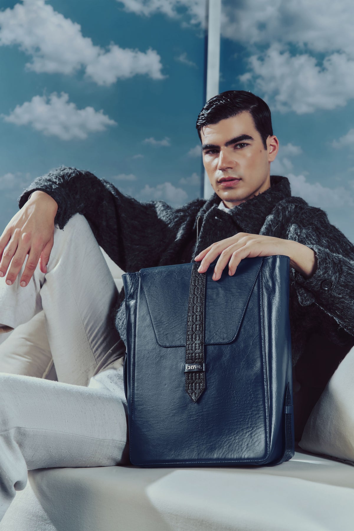 The Travel Maxi - Voila Blue