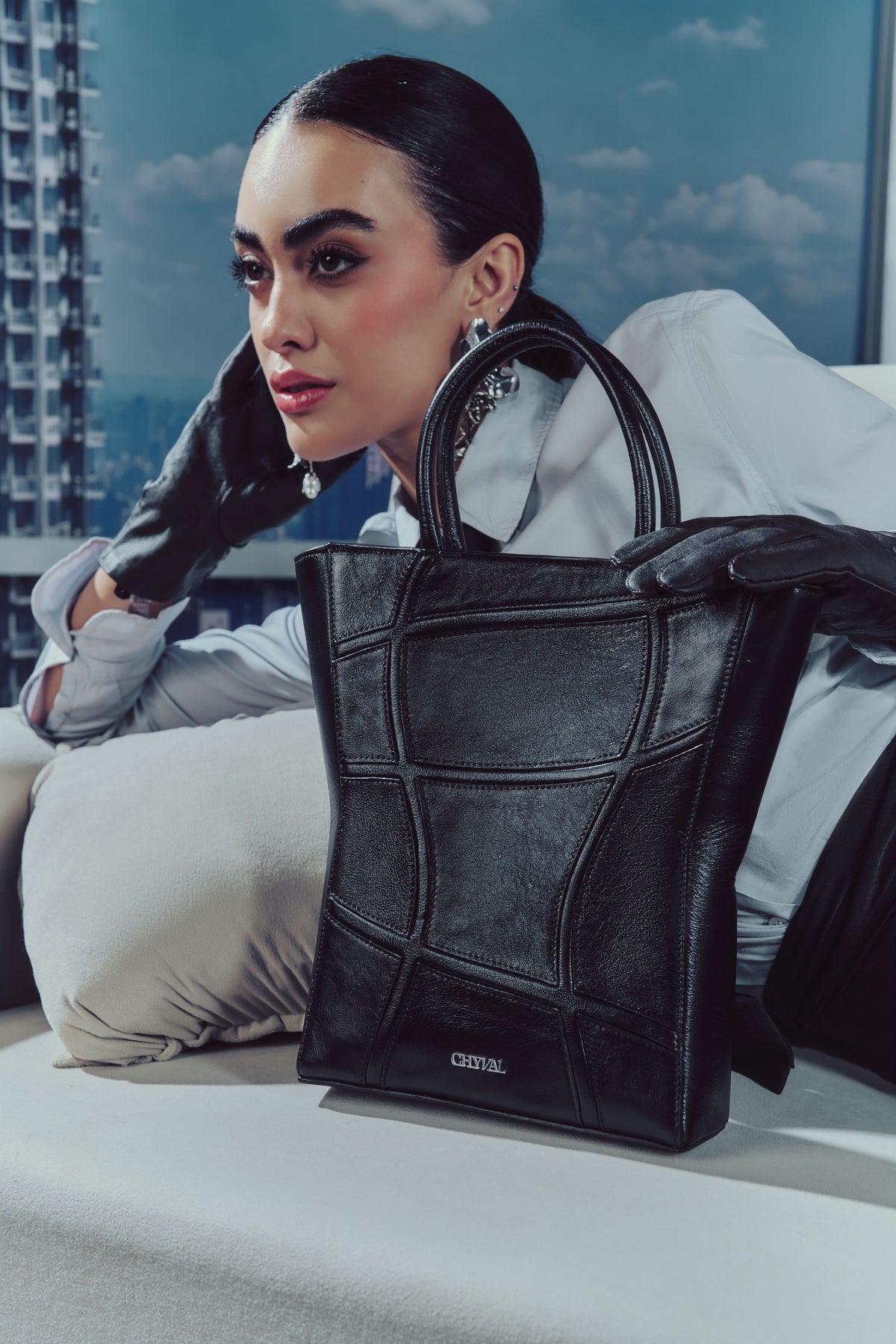 Lady Sussex - Black