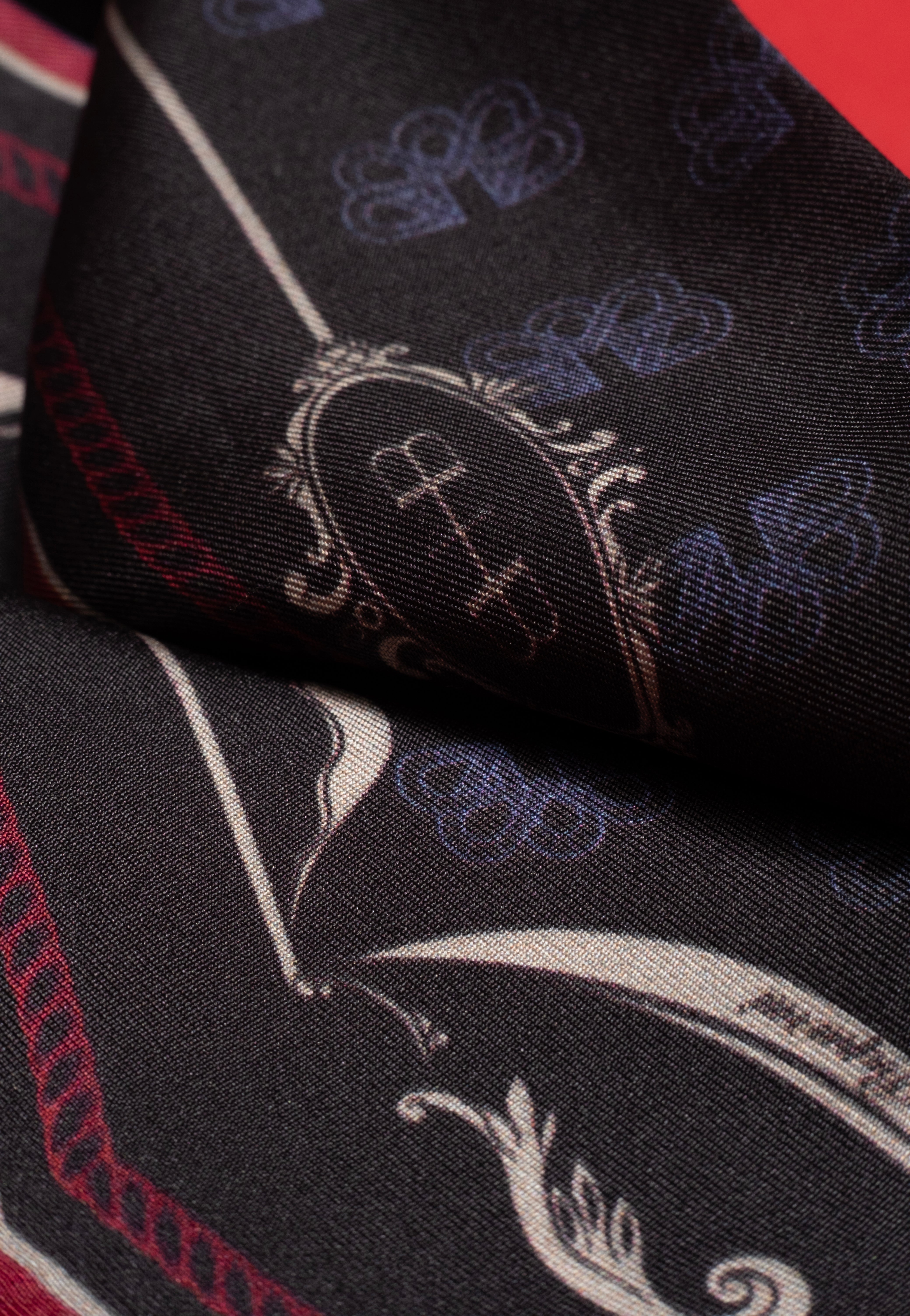 Emblem Wash Twilly - Black