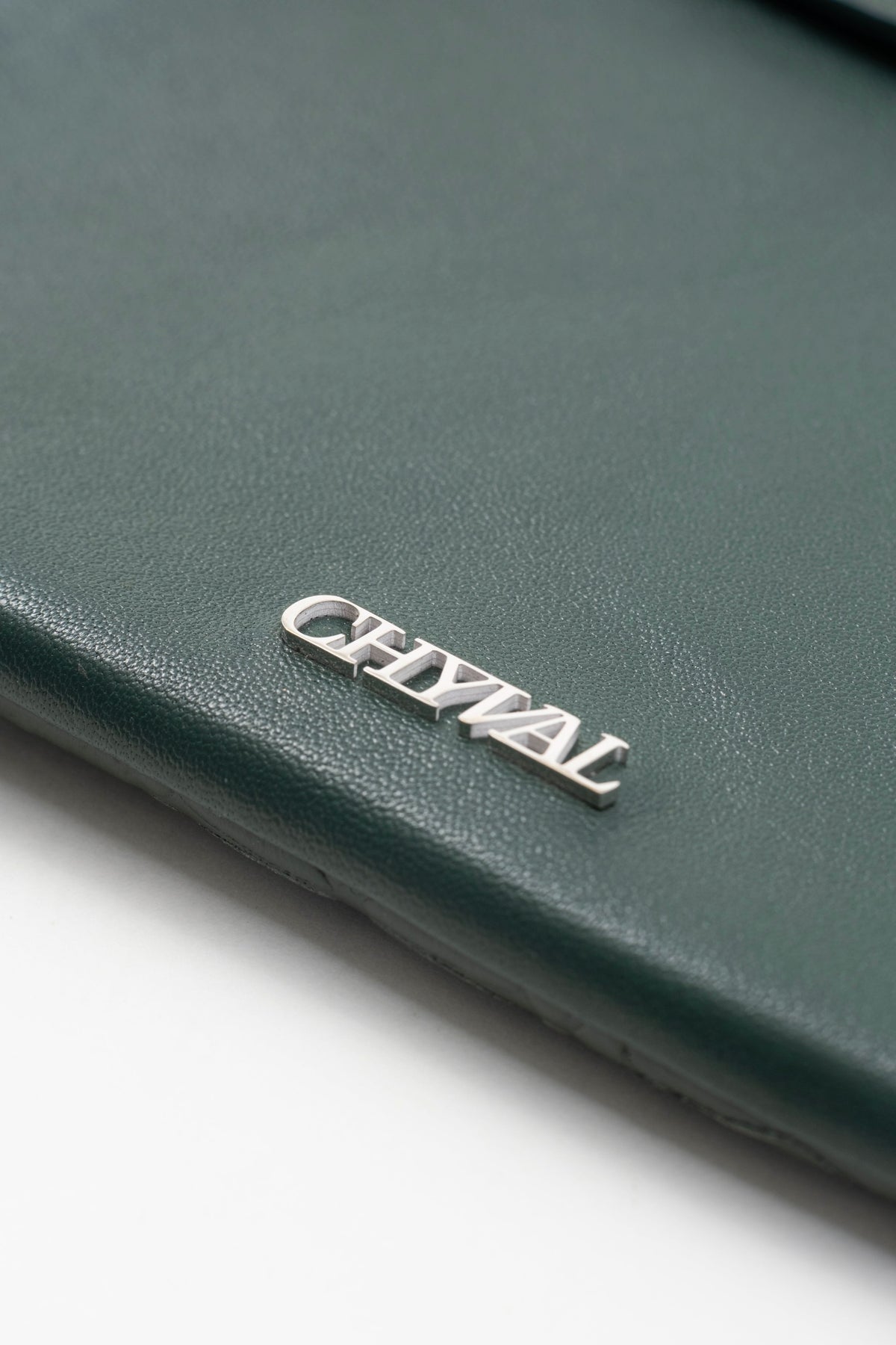 The Tokyo Sleeve - Emerald